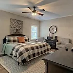Upcountry Inn