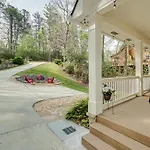 Helen Retreat With Hot Tub, 2 Mi To Downtown!