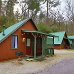 Cozy Cabin W/ Fireplace 3 Minutes To Helen! #2.