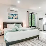 Luxury Modern Home On Golf Course With Game Room!