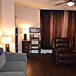 Lionheart Inn