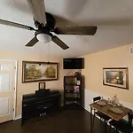 Lionheart Inn