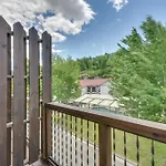 1 Block To Main St And River Downtown Helen Condo