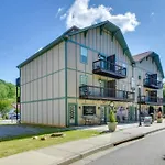 Less Than 1 Mi To Tubing Sleek Condo In Downtown Helen