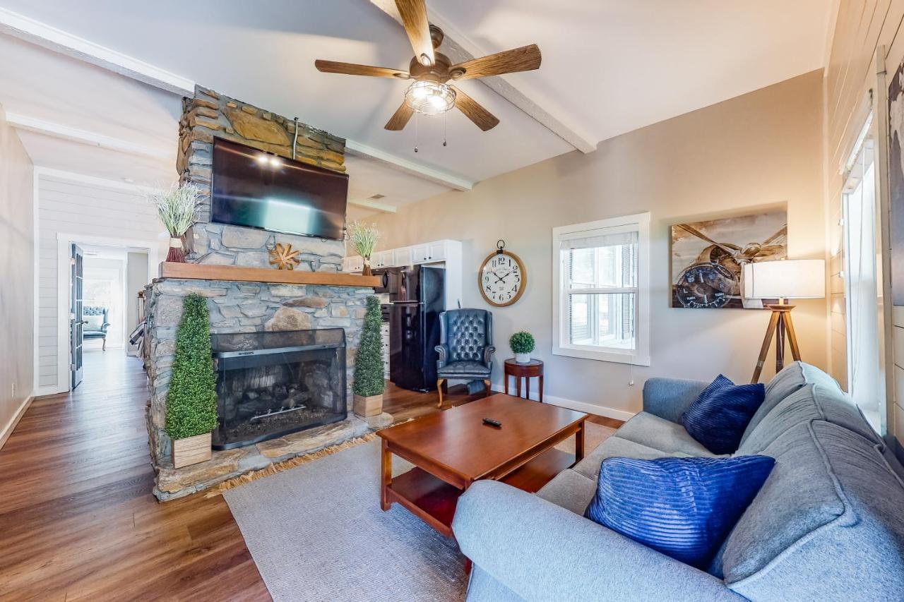 Upcountry Apartment *
