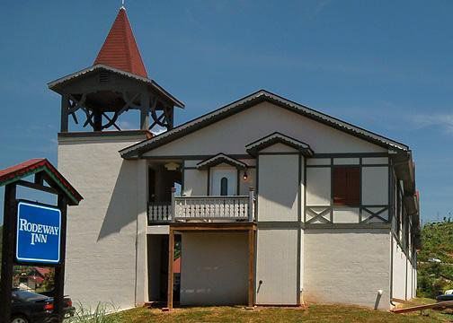 Inn Alpine Valley 2*