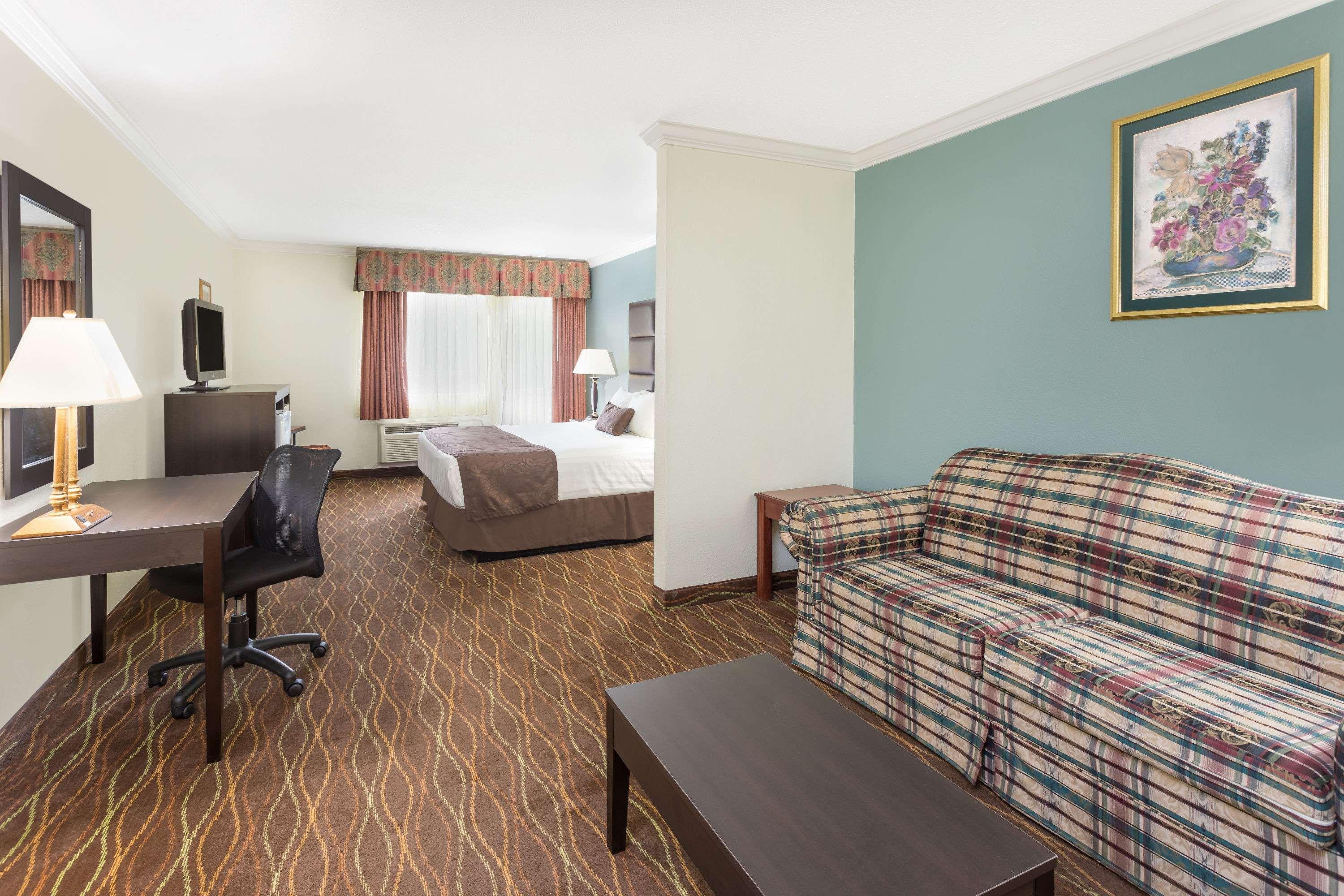 Baymont By Wyndham 3*