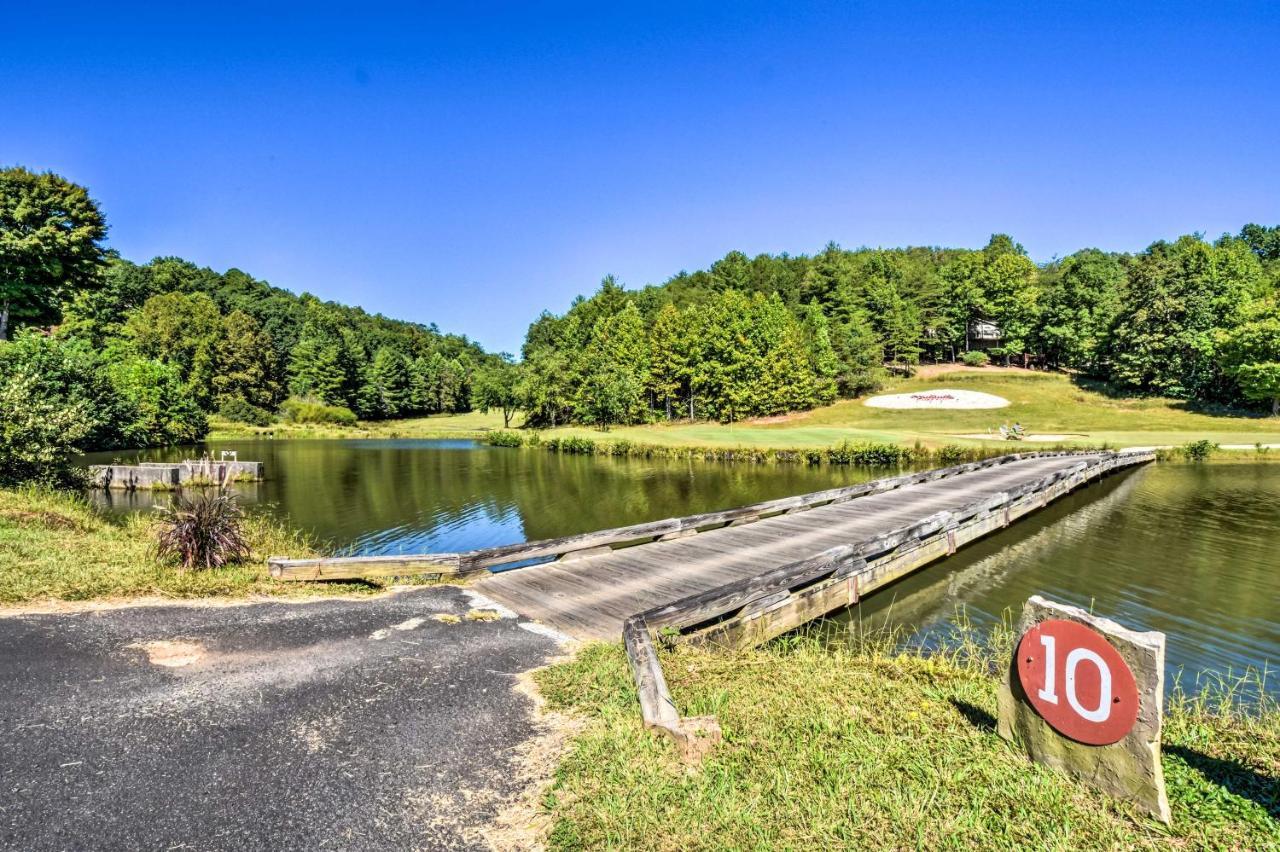 Lovely Townhome With Golf Course Views!