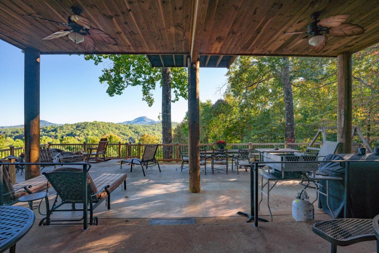 Mountain View Helen! Luxury Retreat In Downtown Helen!