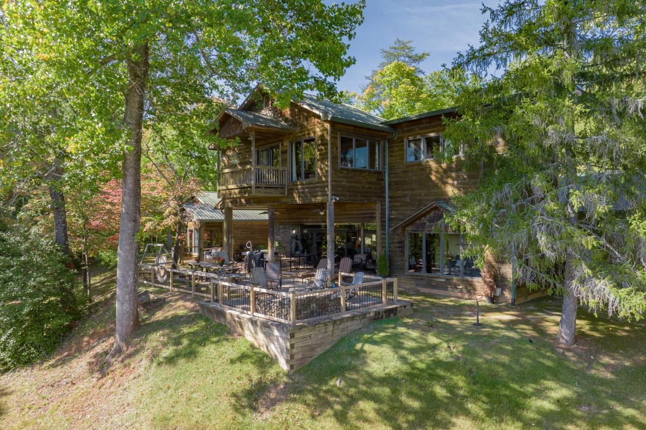 Mountain View Helen! Luxury Retreat In Downtown Helen! Holiday home