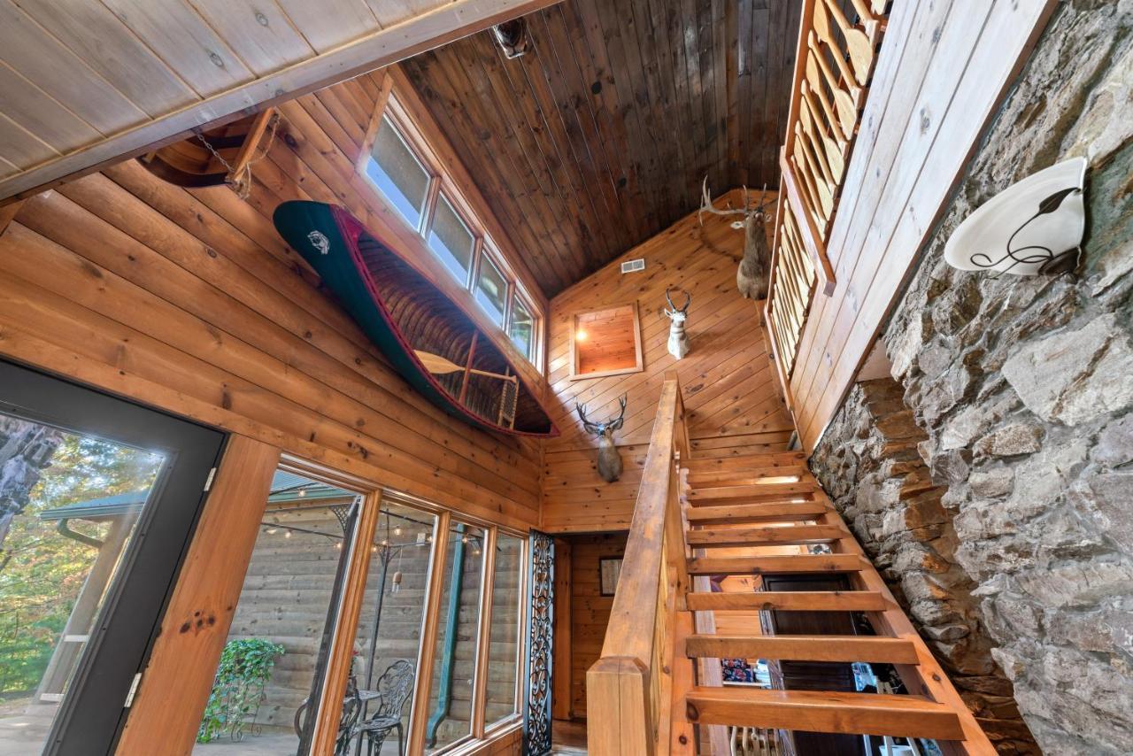 Holiday home Mountain View Helen! Luxury Retreat In Downtown Helen!