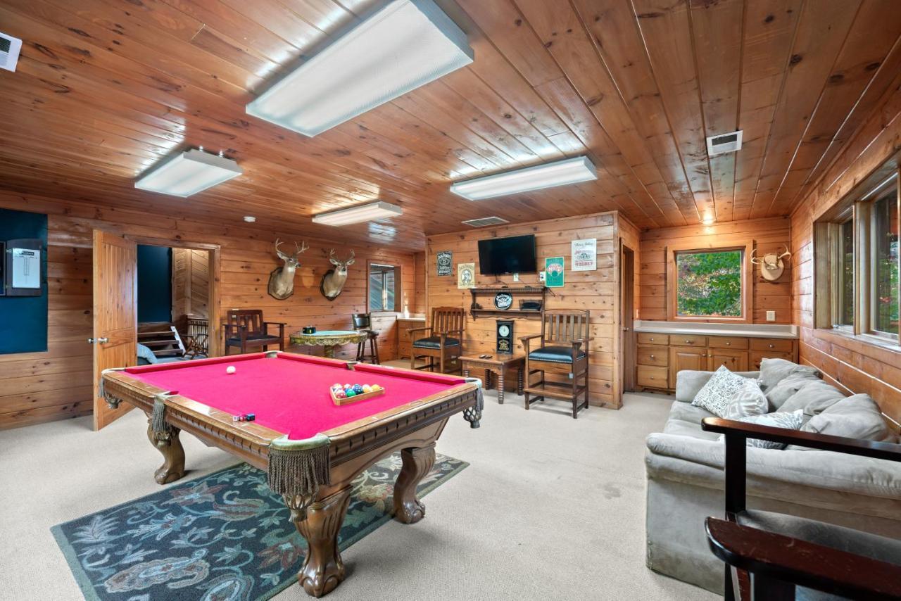Holiday home Mountain View Helen! Luxury Retreat In Downtown Helen!