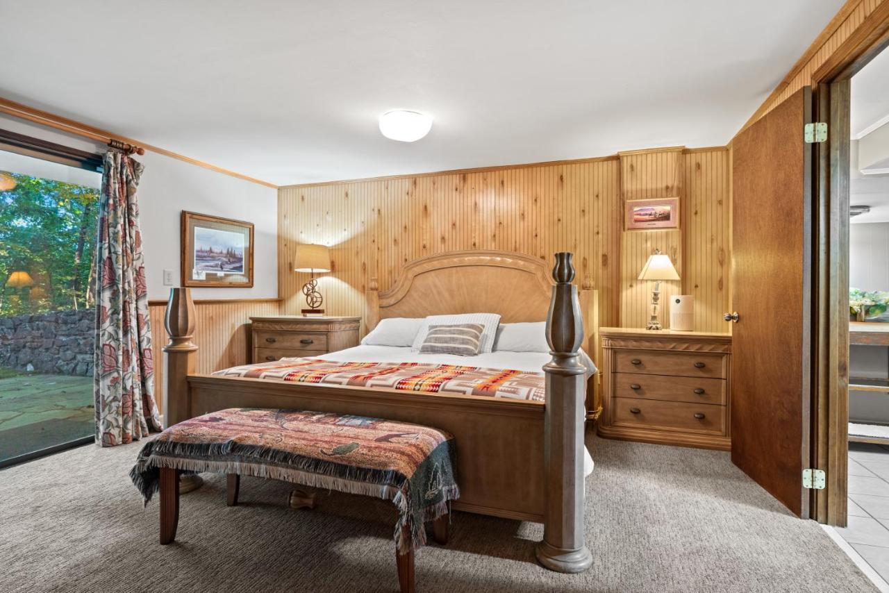 Mountain View Helen! Luxury Retreat In Downtown Helen! Holiday home *
