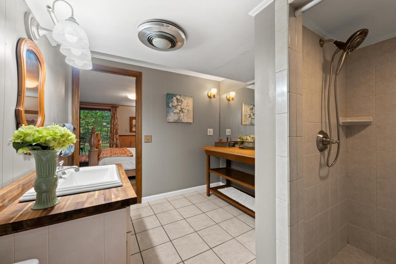 Holiday home Mountain View Helen! Luxury Retreat In Downtown Helen! *