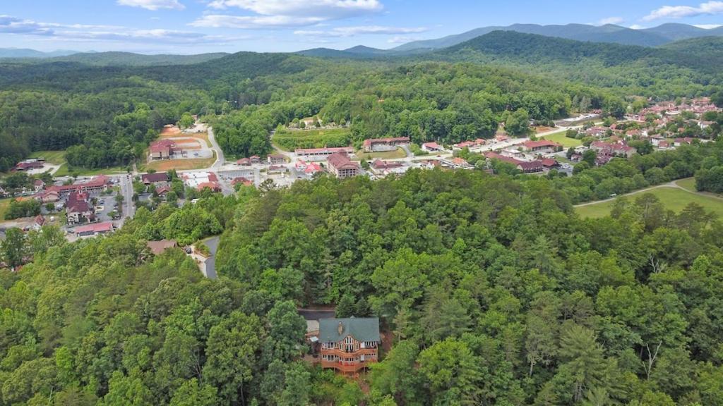 Lily's Lookout - Helen, Ga Villa
