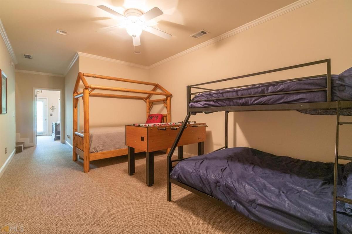 Riverfront Within Walking Distance Of *