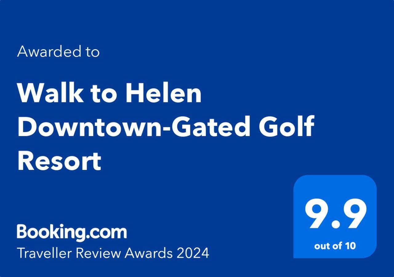 Holiday home Walk To Downtown-gated Golf