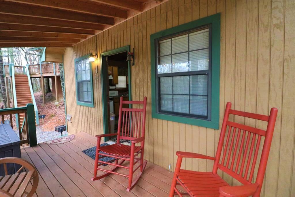 Alpine Mountain Sweetheart Jacuzzi #6 Holiday home