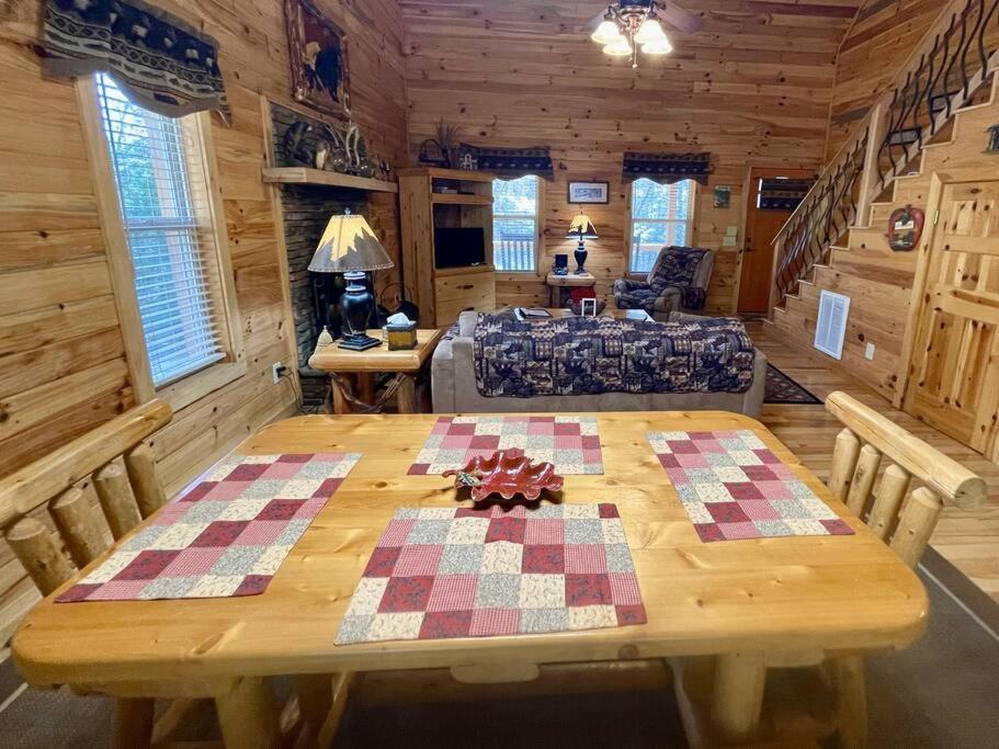 Holiday home 2 Bed Hot Tub Close To #16 Helen