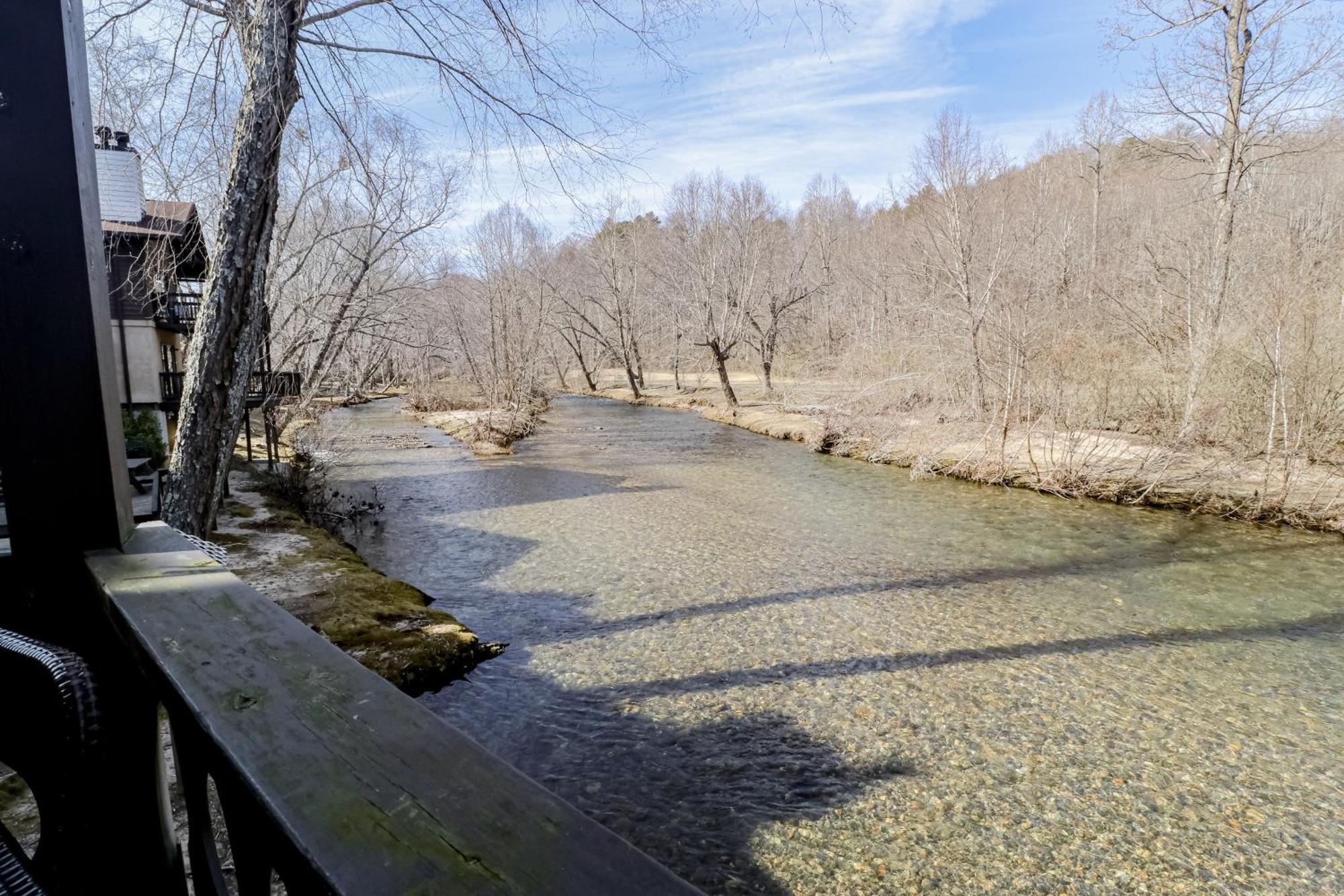 Chattahoochee River Edge * Helen