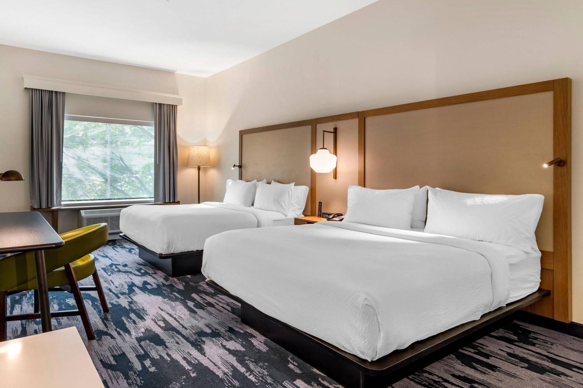 Hotel Fairfield & By Marriott Helen