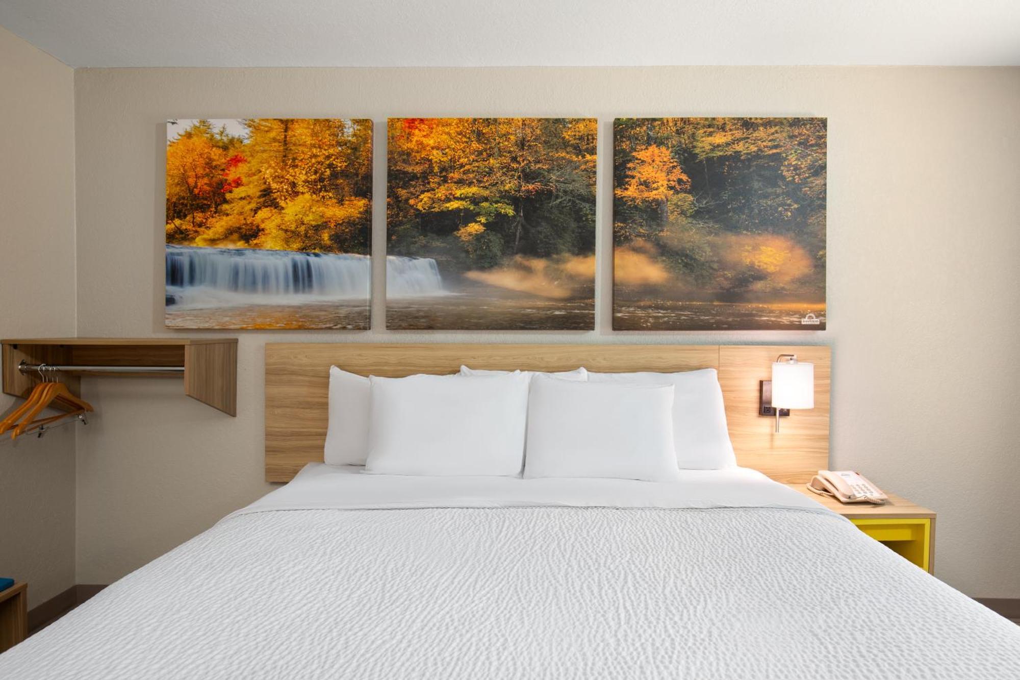 Days By Wyndham Hotel 2*