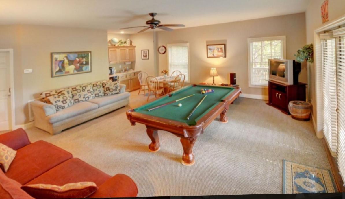 Hilltop Haven Holiday home
