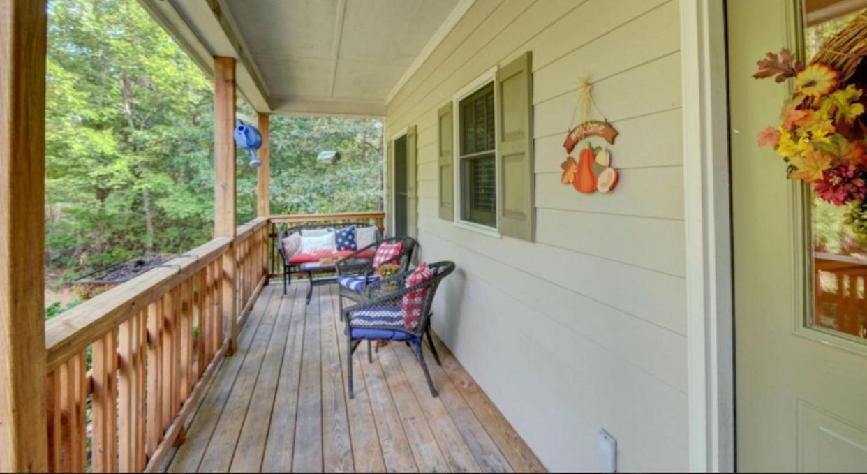 Hilltop Haven Holiday home Helen
