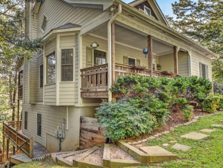 Holiday home Hilltop Haven *