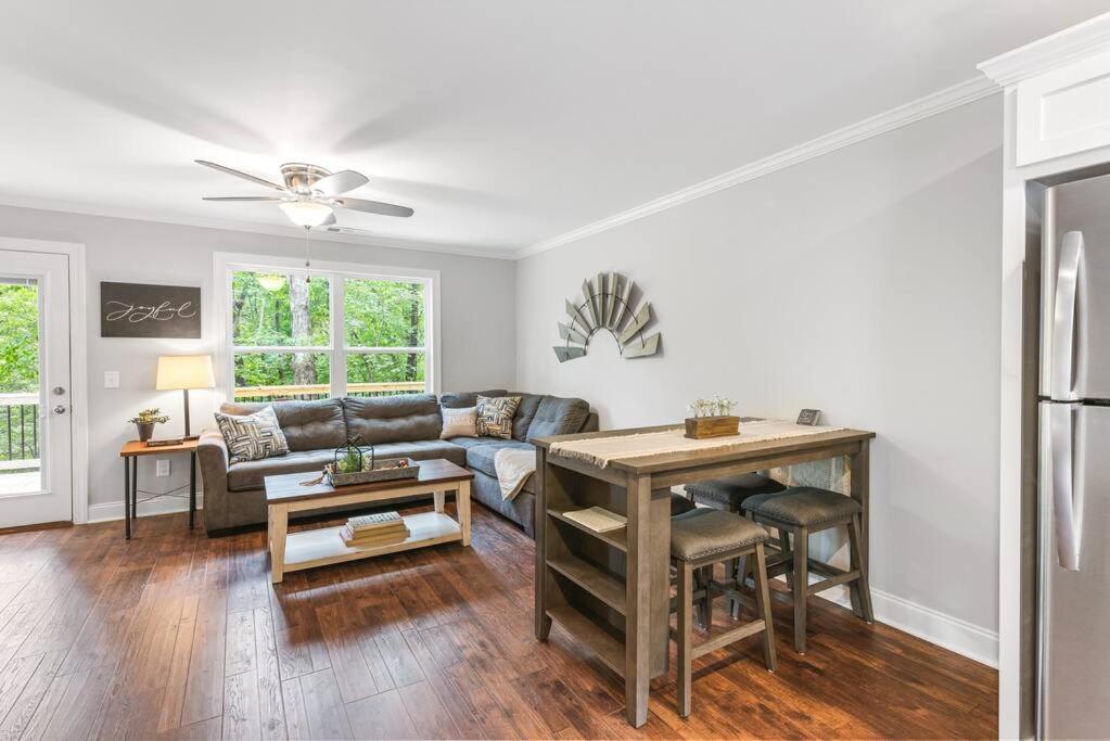 Cozy Yonah Mountain View In Downtown Holiday home Helen