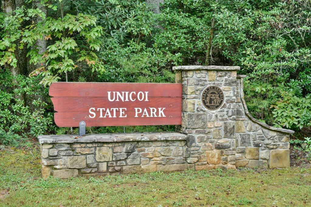 Cozy Yonah Mountain View In Downtown Holiday home *