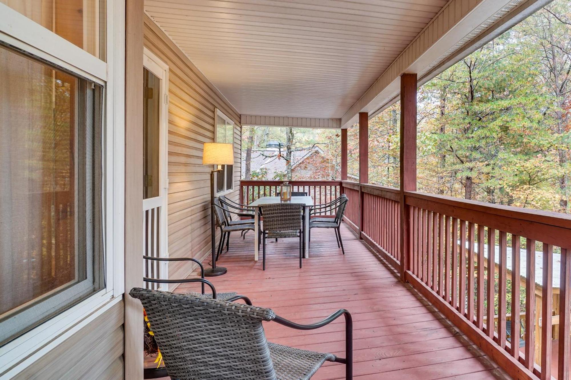 Holiday home Spacious In With Porch And Balcony! *