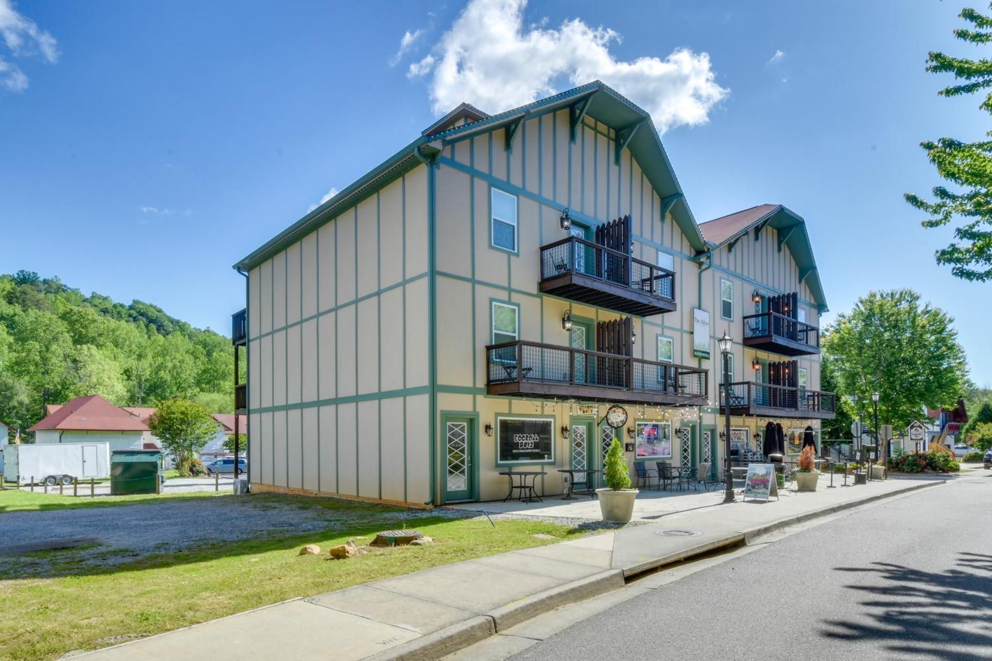 Apartment Walk To Shops And Dining Downtown In Helen