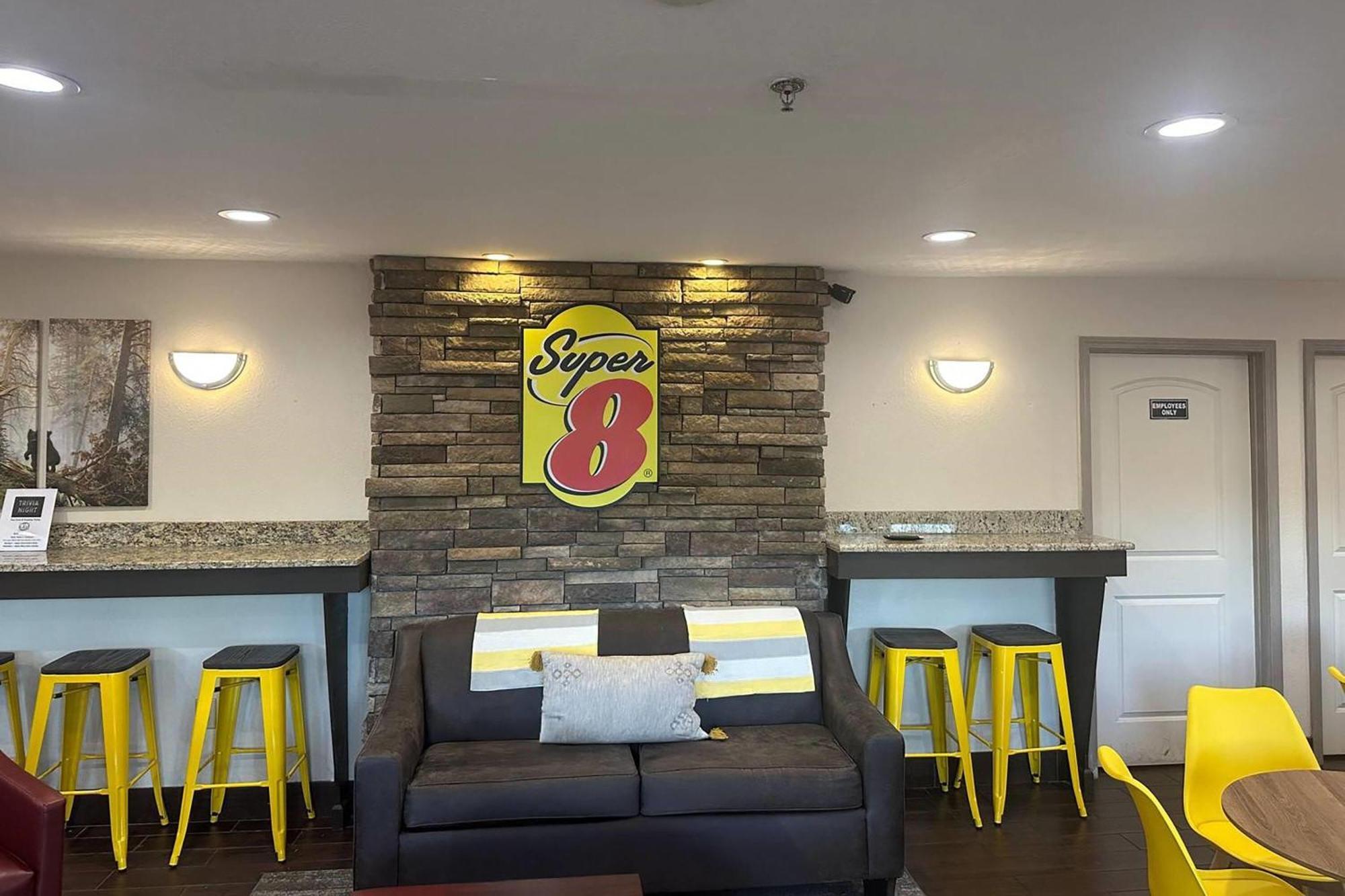 Super 8 By Wyndham