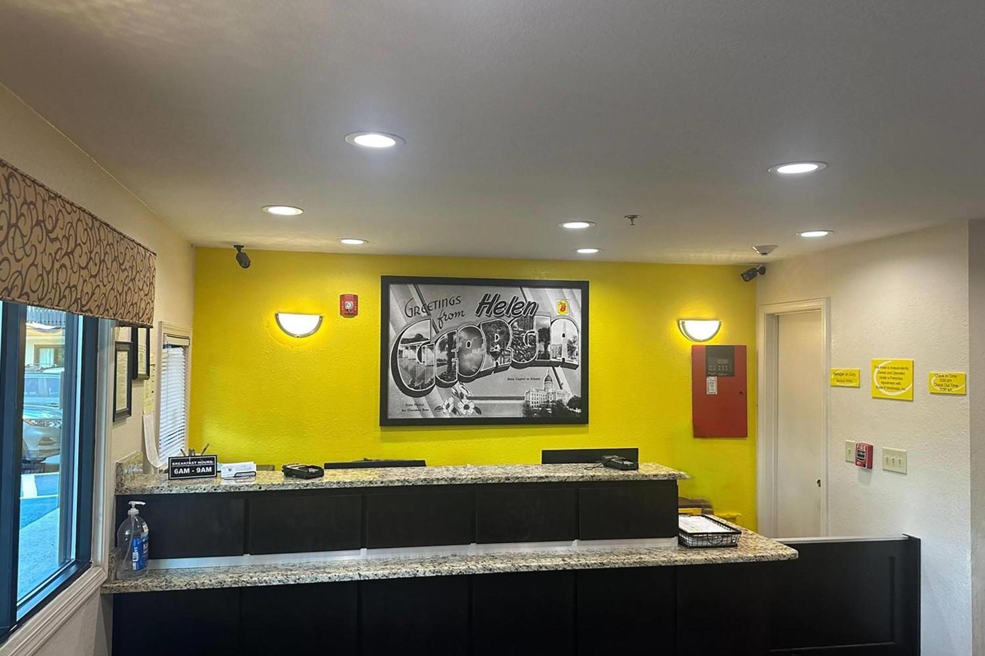 Motel Super 8 By Wyndham