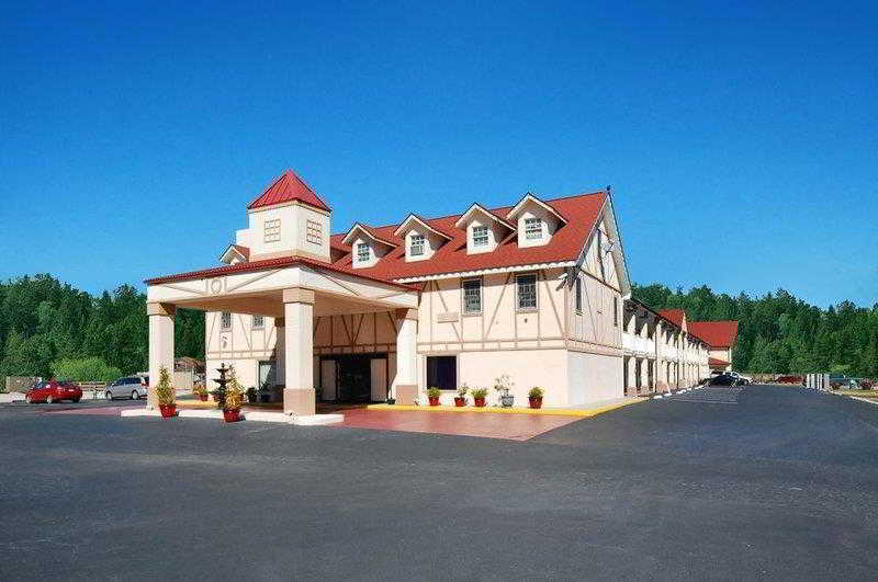 Baymont By Wyndham 3* Helen