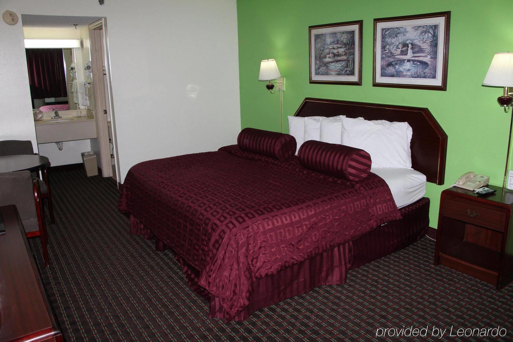 Budgetel And Inn 3*