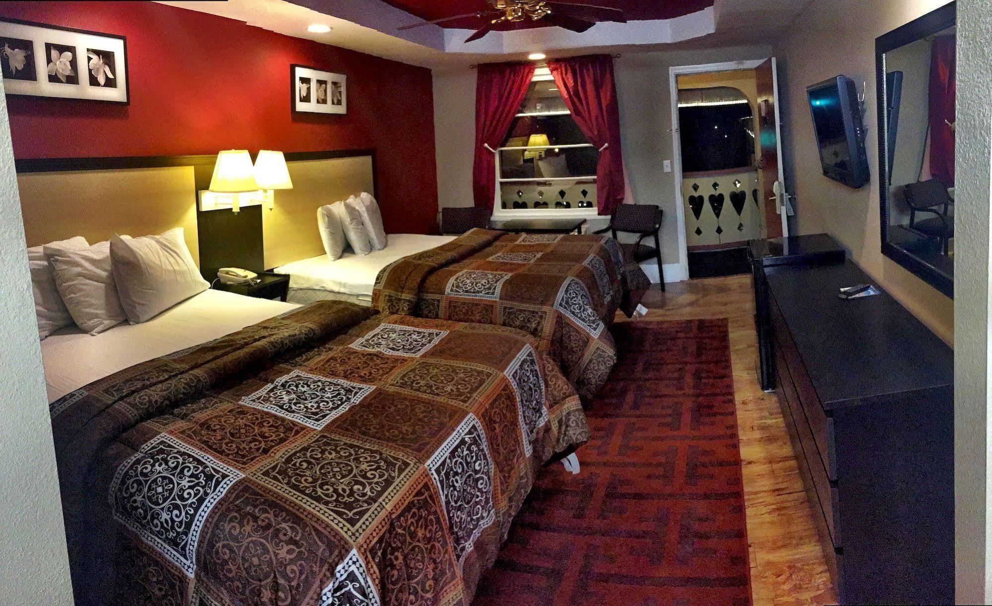 Motel Riverbend &