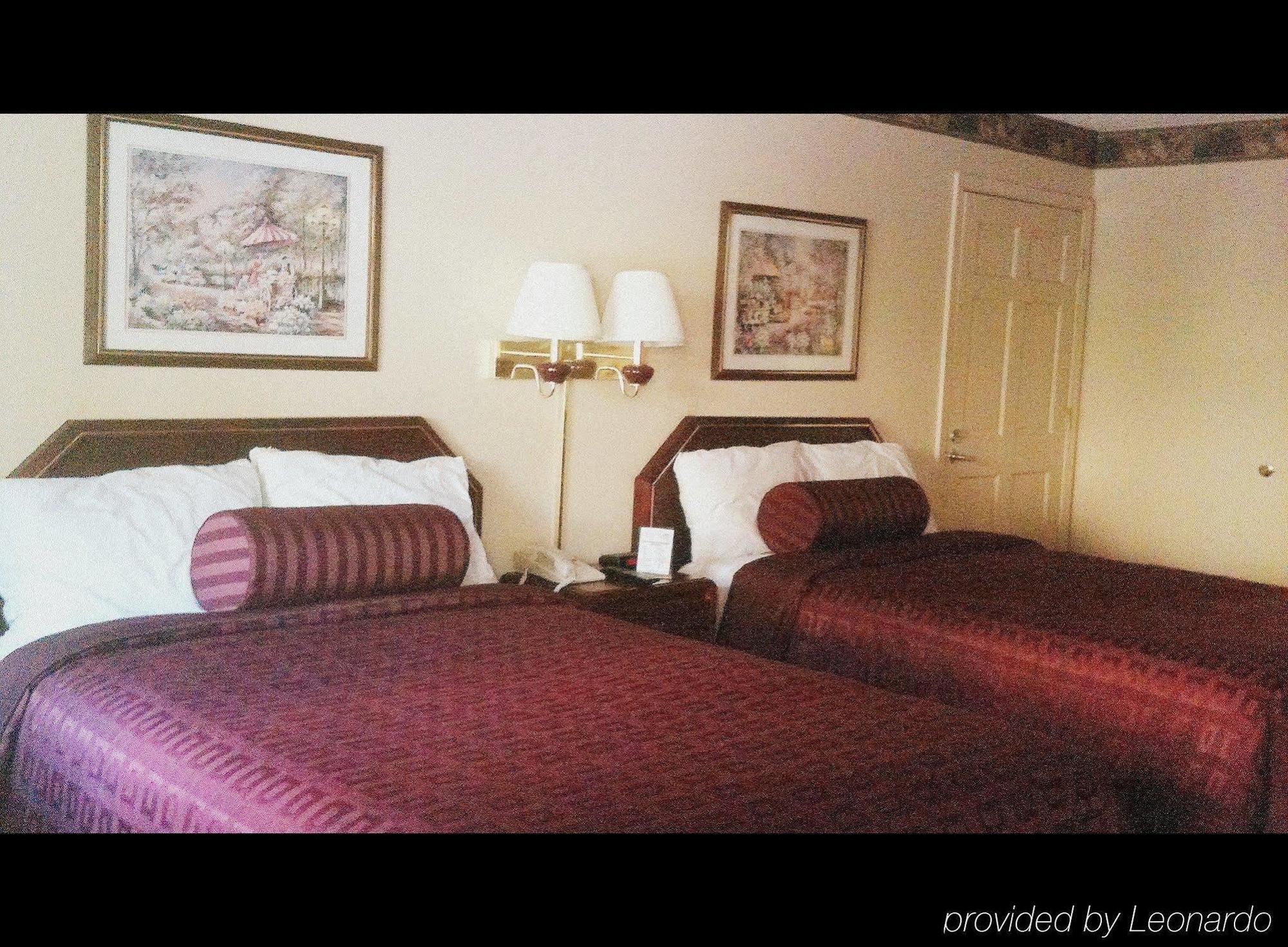 Budgetel And Inn 3*