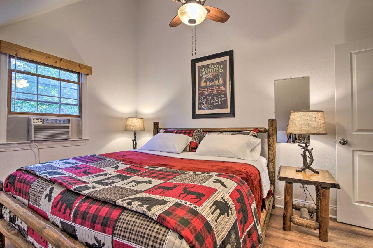 Townhome, Walk To Chattahoochee River! Holiday home