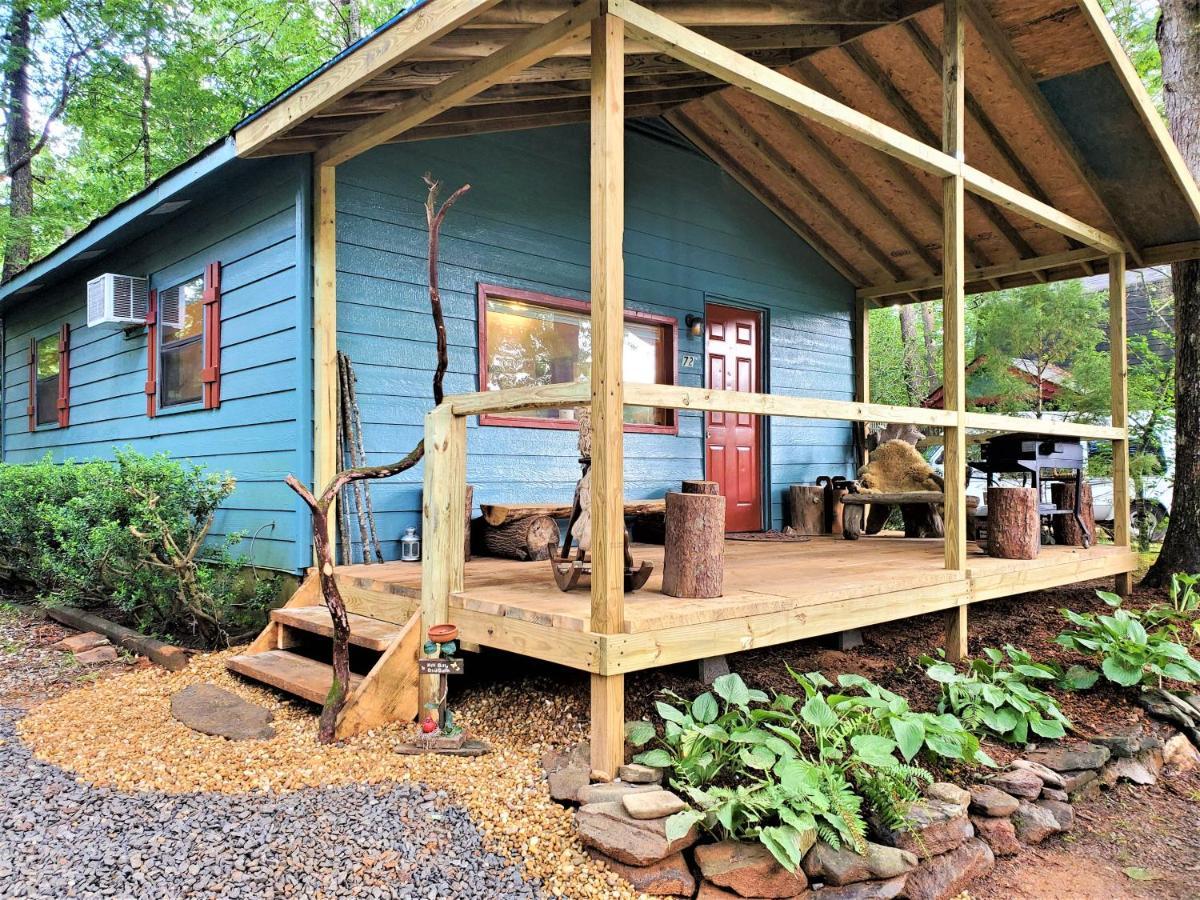 Mountain Laurel At Hearthstone And - Pet Friendly
