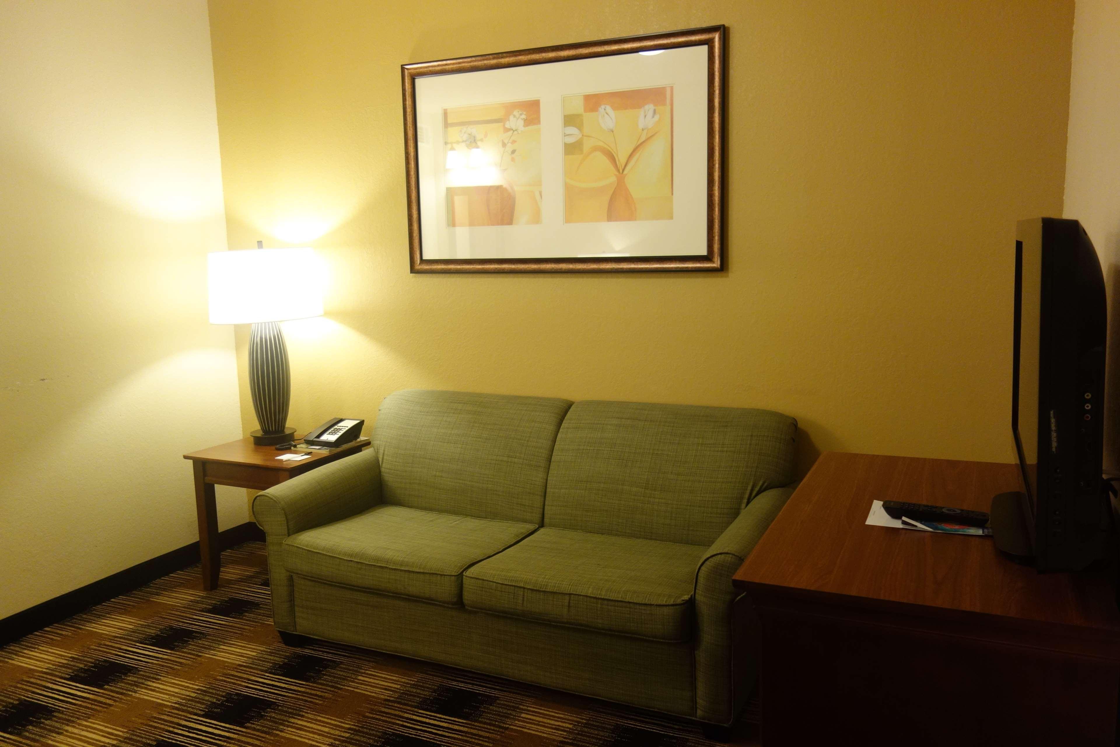 Country & By Radisson, Helen, Ga