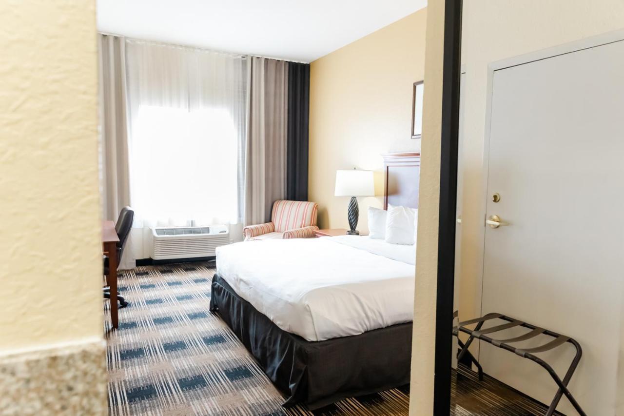 Hotel Country & By Radisson, Helen, Ga