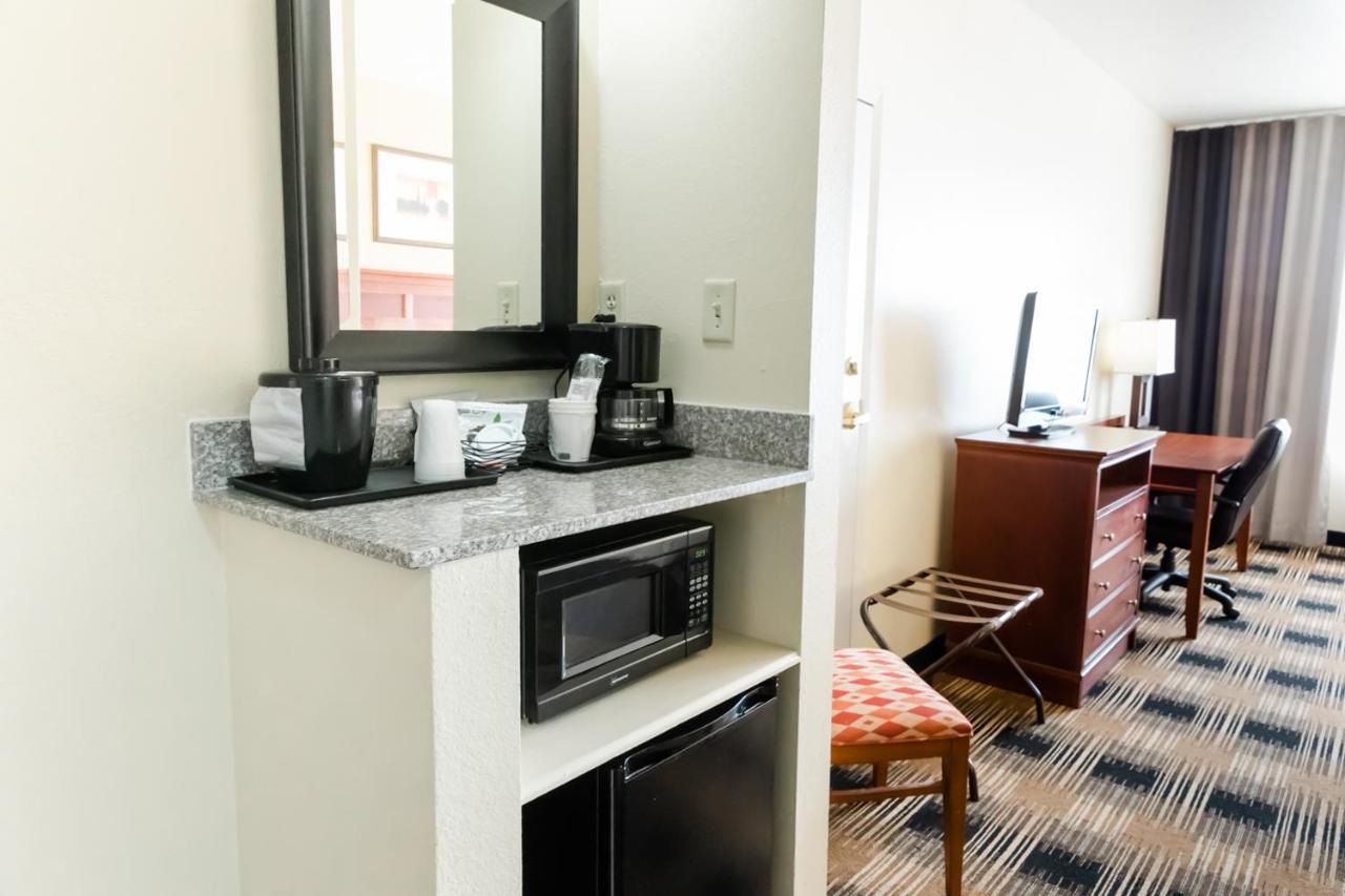 Country & By Radisson, Helen, Ga 3* Helen