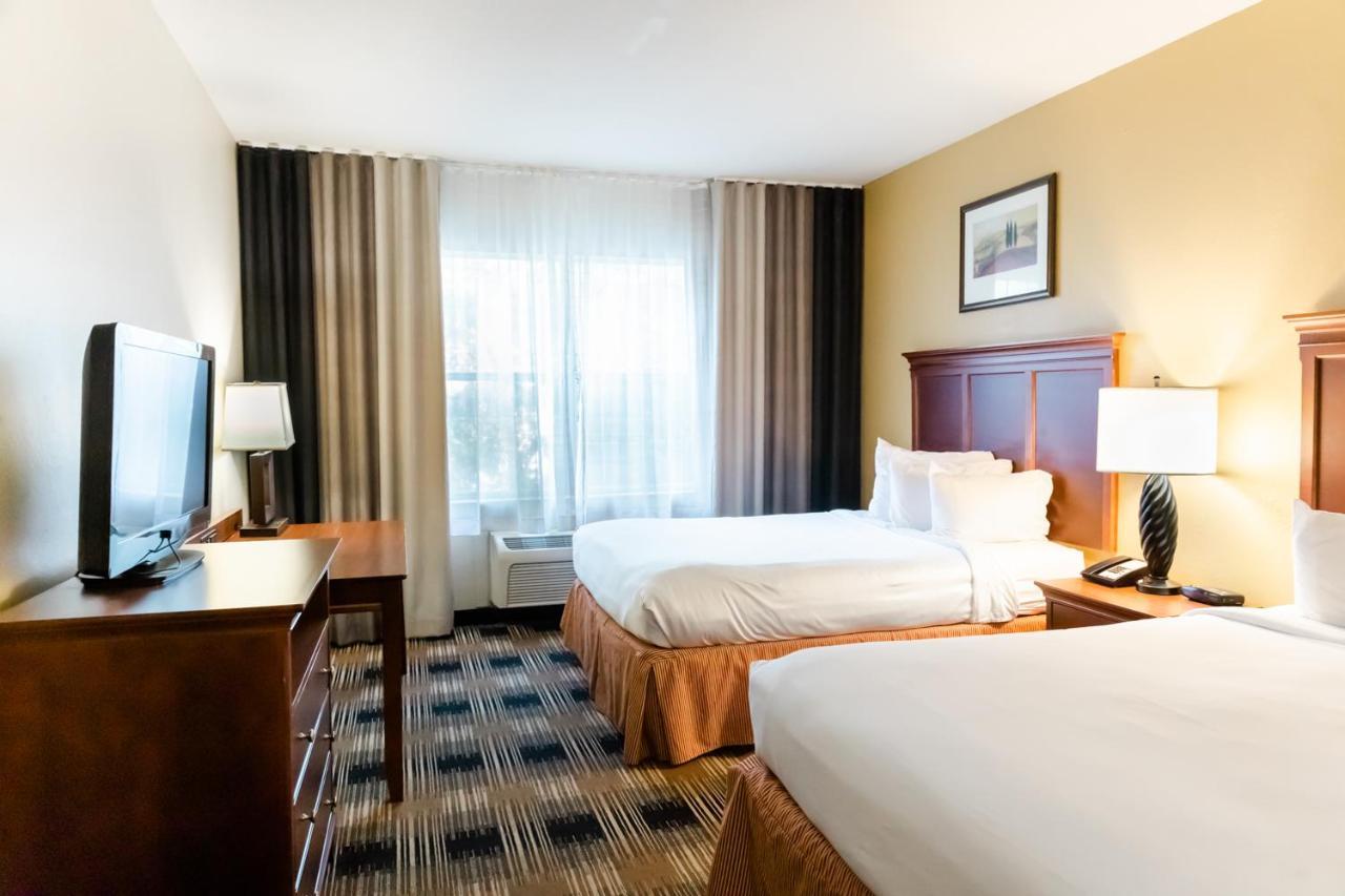 Country & By Radisson, Helen, Ga