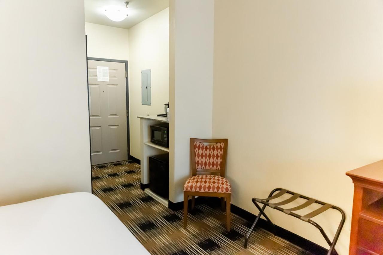 Country & By Radisson, Helen, Ga 3* Helen