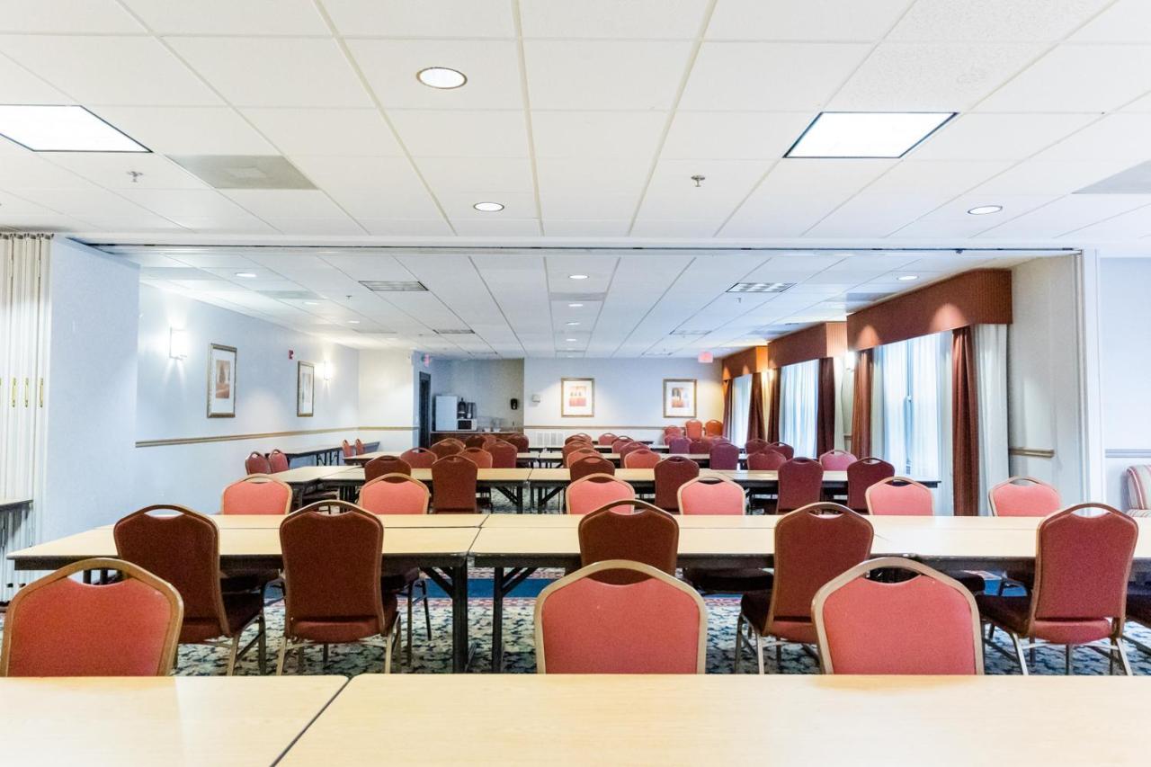 Country & By Radisson, Helen, Ga Hotel 3*