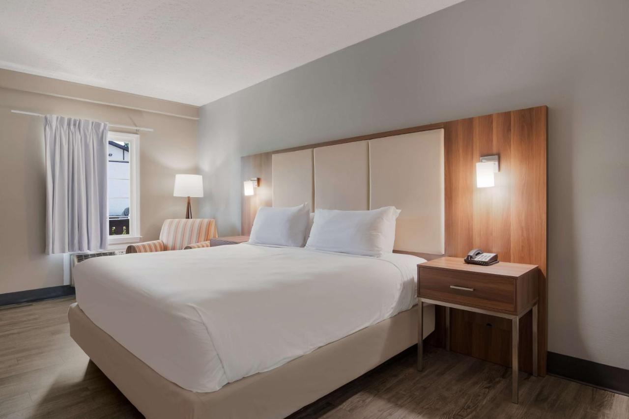Hotel Surestay By Western Downtown Helen