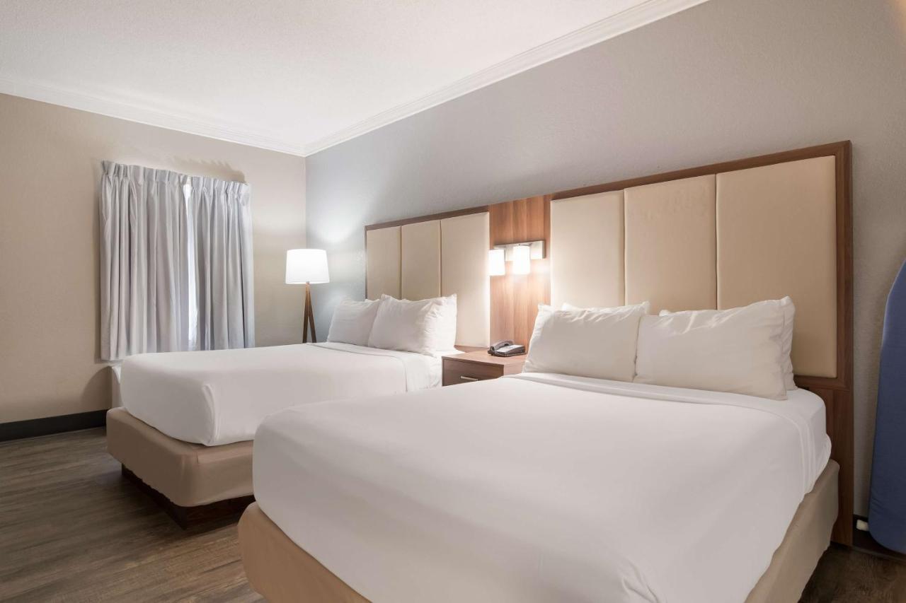 Hotel Surestay By Western Downtown 3*