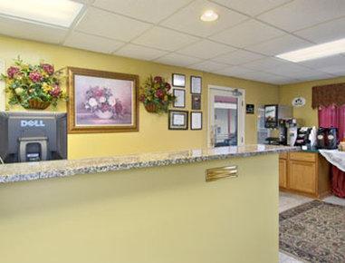Surestay By Western Downtown Hotel Helen